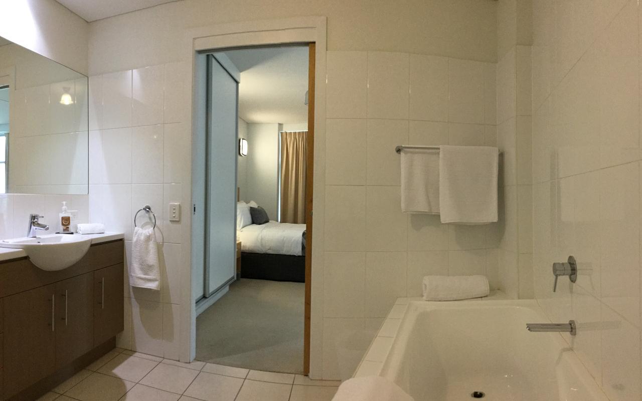 Wallaroo Marina Waterfront Luxe Apartment Экстерьер фото